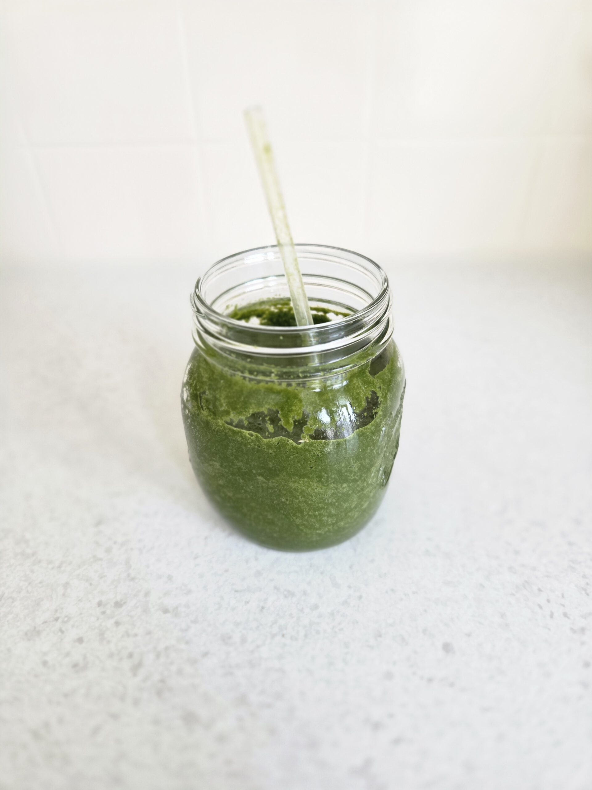 Groene smoothie: hulkamine
